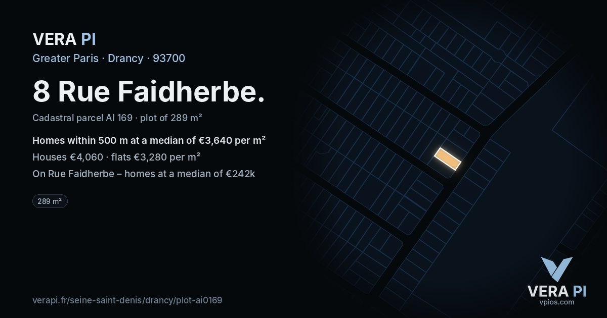 8 Rue Faidherbe, Drancy at night – the plot lit, the parcels around coloured by the prices near them