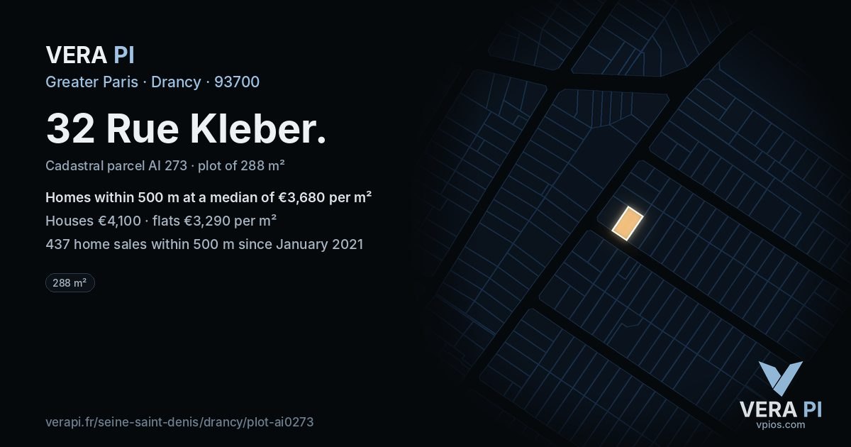 32 Rue Kleber, Drancy at night – the plot lit, the parcels around coloured by the prices near them
