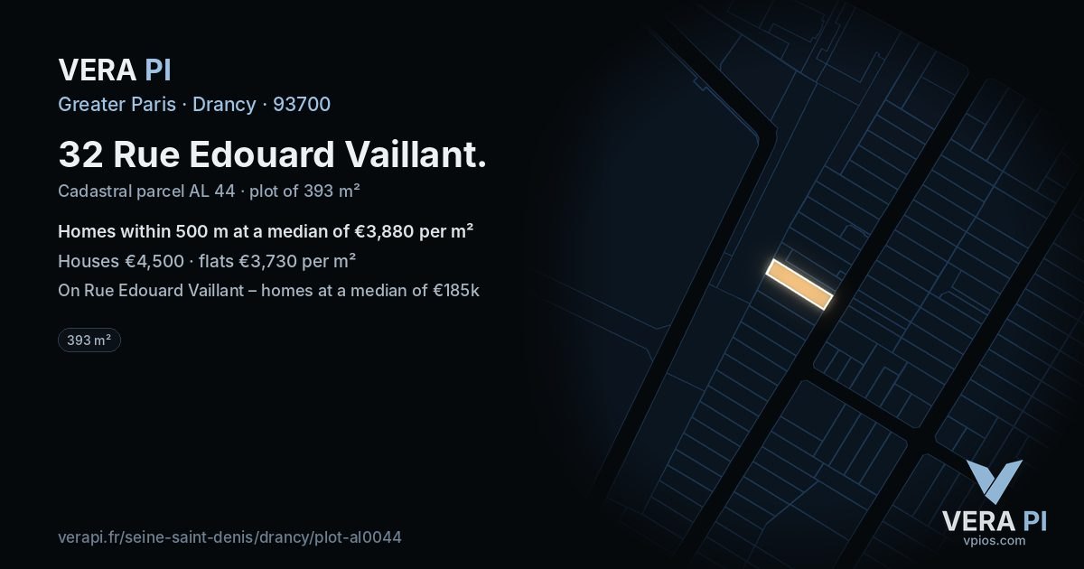 32 Rue Edouard Vaillant, Drancy at night – the plot lit, the parcels around coloured by the prices near them