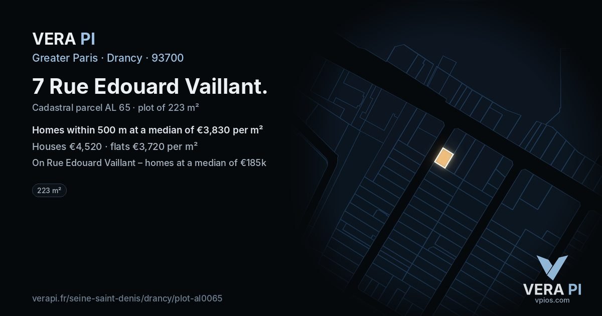 7 Rue Edouard Vaillant, Drancy at night – the plot lit, the parcels around coloured by the prices near them