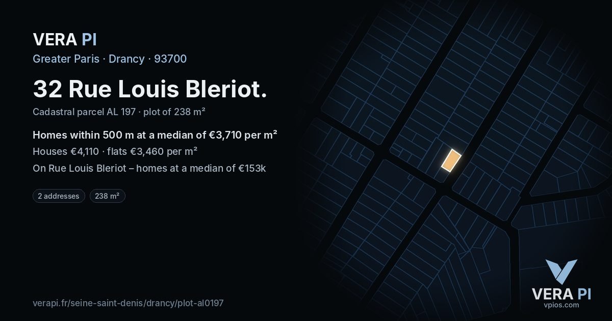 32 Rue Louis Bleriot, Drancy at night – the plot lit, the parcels around coloured by the prices near them