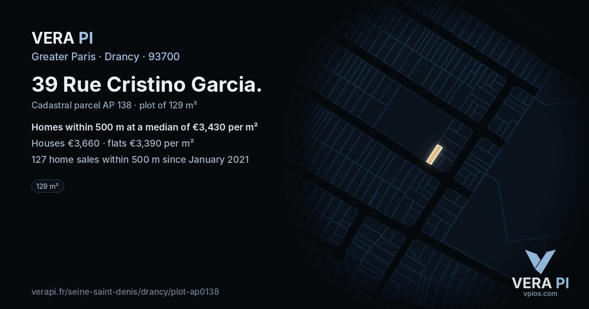 39 Rue Cristino Garcia, Drancy at night – the plot lit, the parcels around coloured by the prices near them