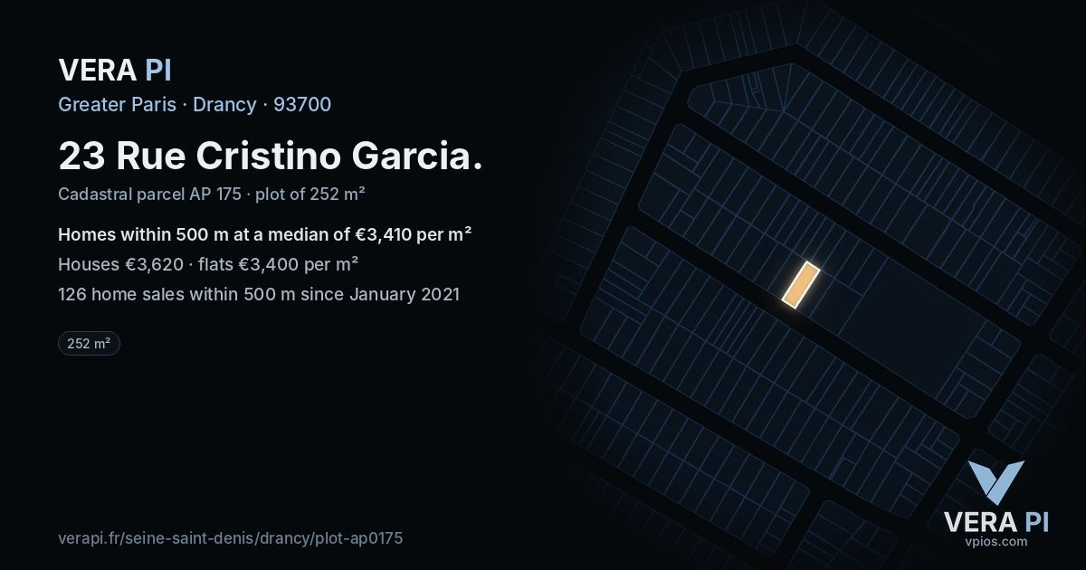23 Rue Cristino Garcia, Drancy at night – the plot lit, the parcels around coloured by the prices near them