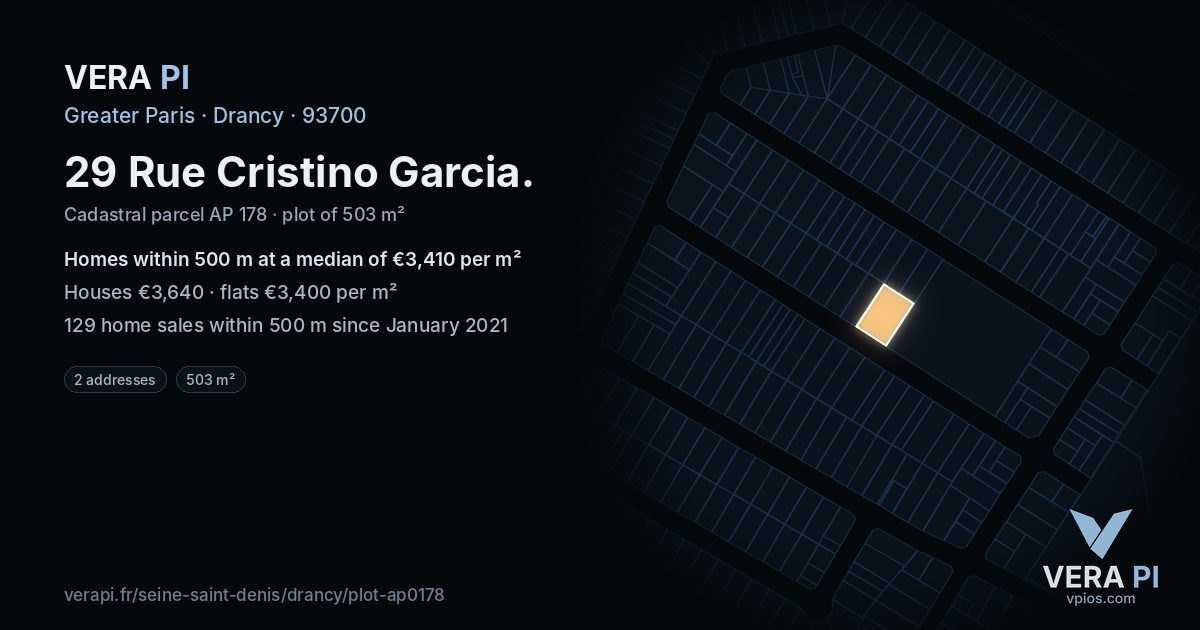 29 Rue Cristino Garcia, Drancy at night – the plot lit, the parcels around coloured by the prices near them