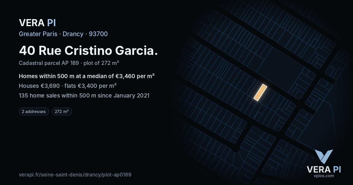 40 Rue Cristino Garcia, Drancy at night – the plot lit, the parcels around coloured by the prices near them