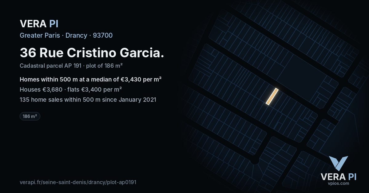 36 Rue Cristino Garcia, Drancy at night – the plot lit, the parcels around coloured by the prices near them