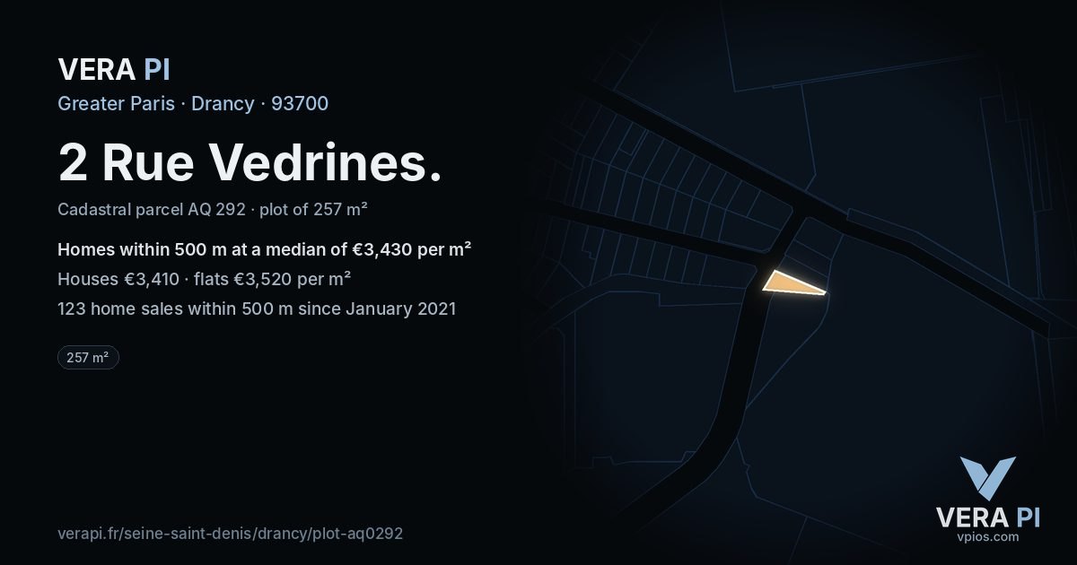 2 Rue Vedrines, Drancy at night – the plot lit, the parcels around coloured by the prices near them