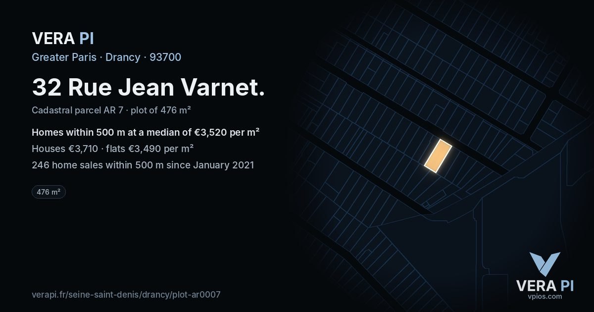 32 Rue Jean Varnet, Drancy at night – the plot lit, the parcels around coloured by the prices near them