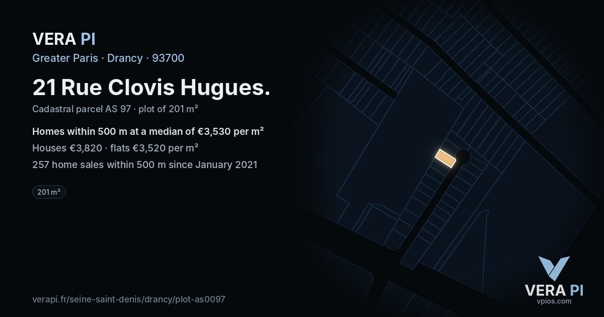 21 Rue Clovis Hugues, Drancy at night – the plot lit, the parcels around coloured by the prices near them