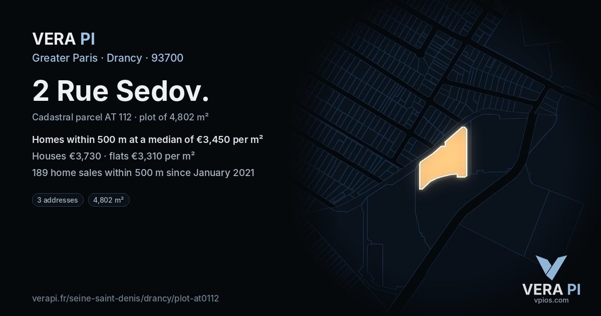 2 Rue Sedov, Drancy at night – the plot lit, the parcels around coloured by the prices near them