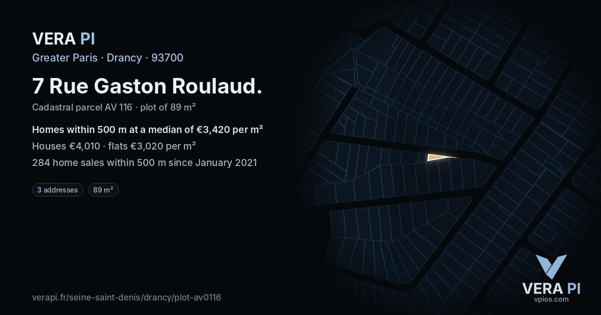 7 Rue Gaston Roulaud, Drancy at night – the plot lit, the parcels around coloured by the prices near them
