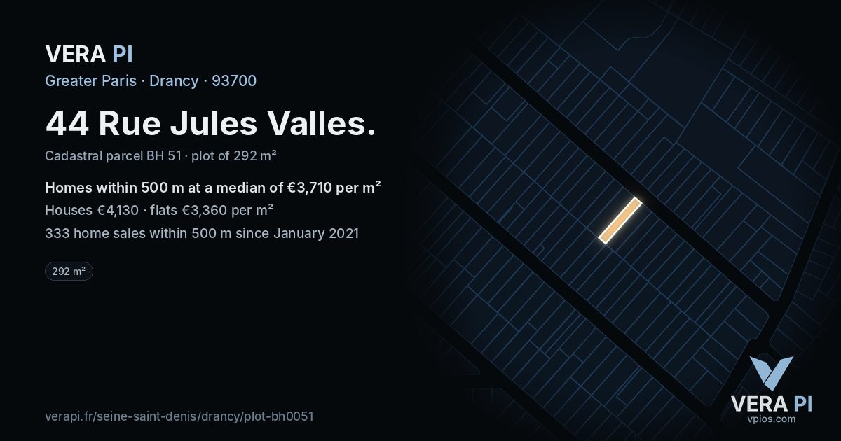 44 Rue Jules Valles, Drancy at night – the plot lit, the parcels around coloured by the prices near them