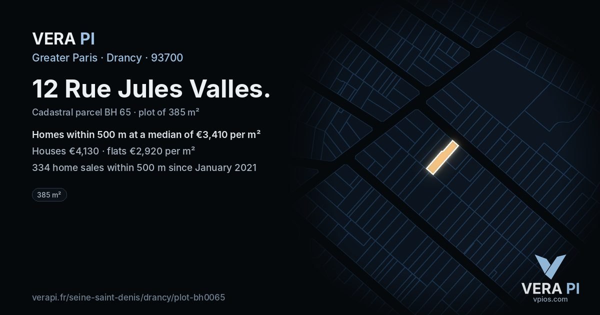 12 Rue Jules Valles, Drancy at night – the plot lit, the parcels around coloured by the prices near them
