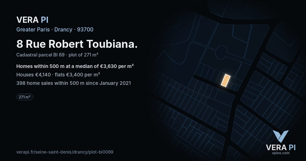 8 Rue Robert Toubiana, Drancy at night – the plot lit, the parcels around coloured by the prices near them