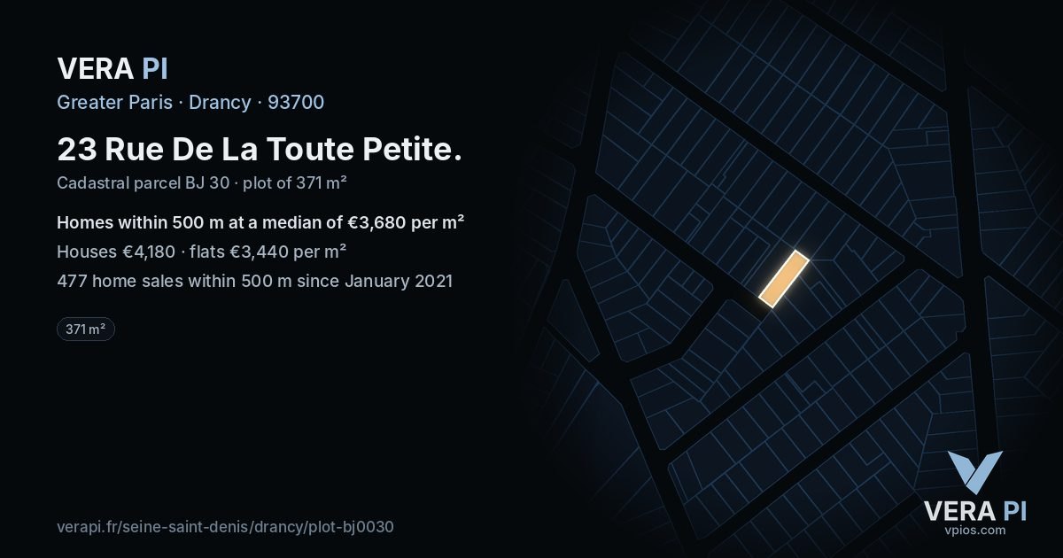 23 Rue De La Toute Petite, Drancy at night – the plot lit, the parcels around coloured by the prices near them