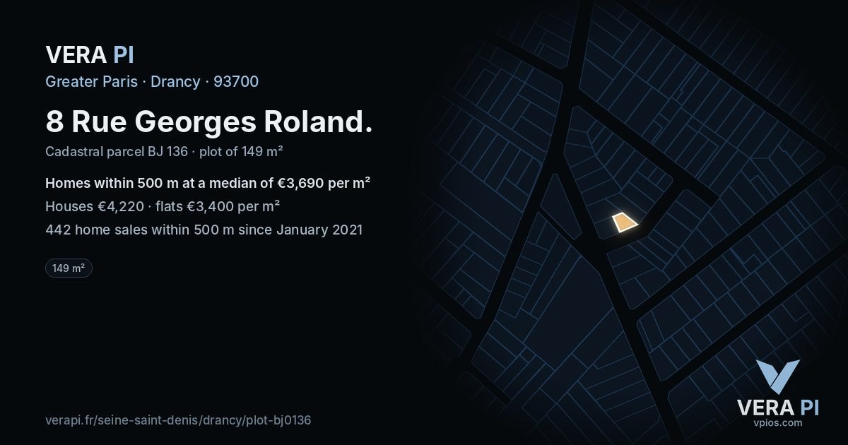 8 Rue Georges Roland, Drancy at night – the plot lit, the parcels around coloured by the prices near them