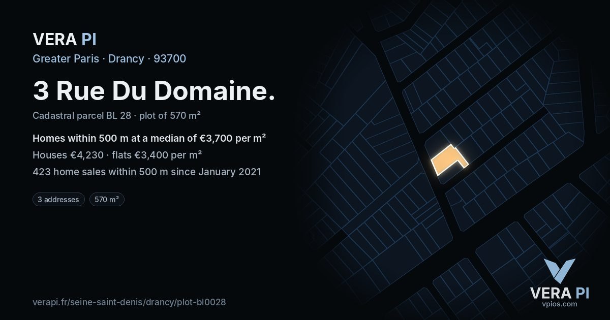 3 Rue Du Domaine, Drancy at night – the plot lit, the parcels around coloured by the prices near them