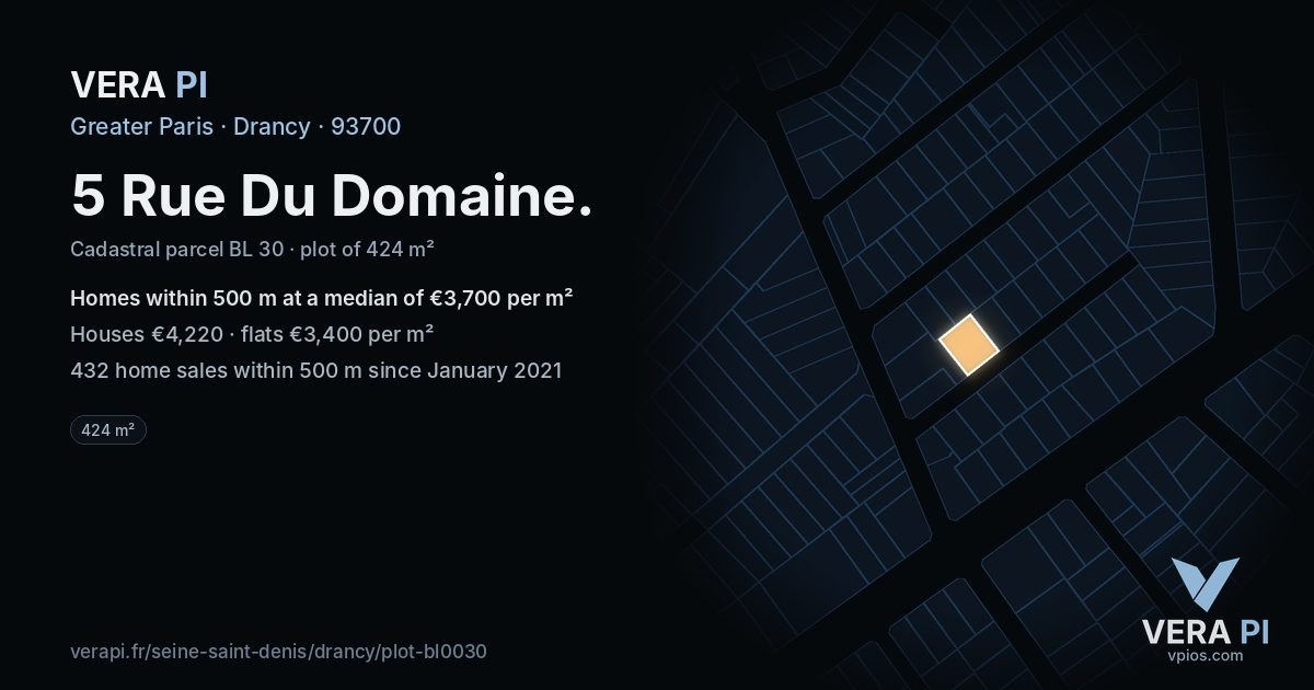 5 Rue Du Domaine, Drancy at night – the plot lit, the parcels around coloured by the prices near them