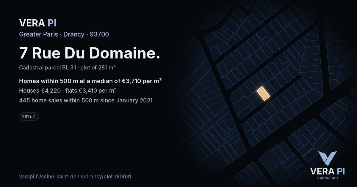 7 Rue Du Domaine, Drancy at night – the plot lit, the parcels around coloured by the prices near them