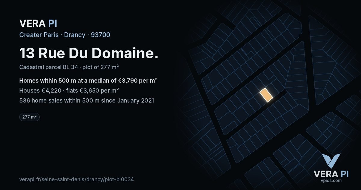 13 Rue Du Domaine, Drancy at night – the plot lit, the parcels around coloured by the prices near them