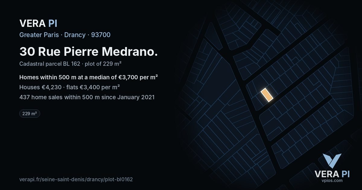 30 Rue Pierre Medrano, Drancy at night – the plot lit, the parcels around coloured by the prices near them