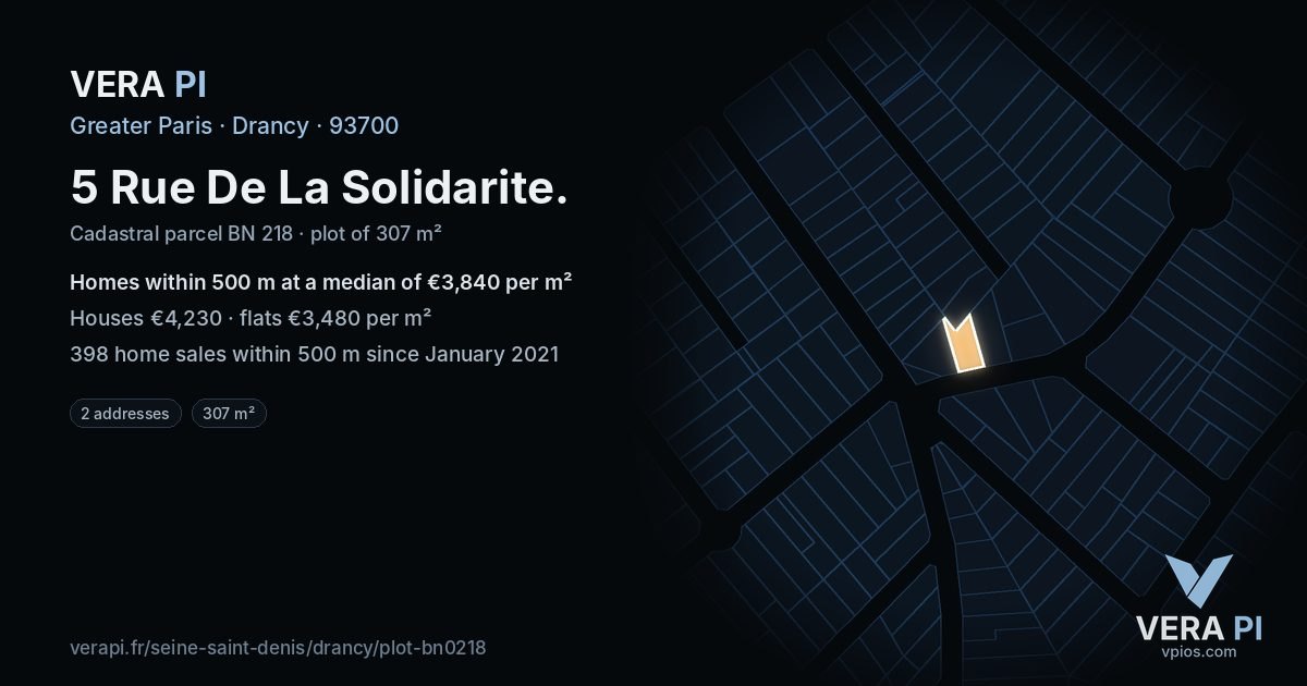 5 Rue De La Solidarite, Drancy at night – the plot lit, the parcels around coloured by the prices near them