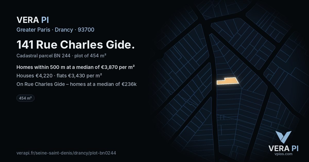 141 Rue Charles Gide, Drancy at night – the plot lit, the parcels around coloured by the prices near them