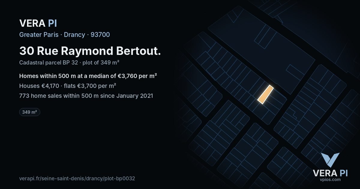 30 Rue Raymond Bertout, Drancy at night – the plot lit, the parcels around coloured by the prices near them