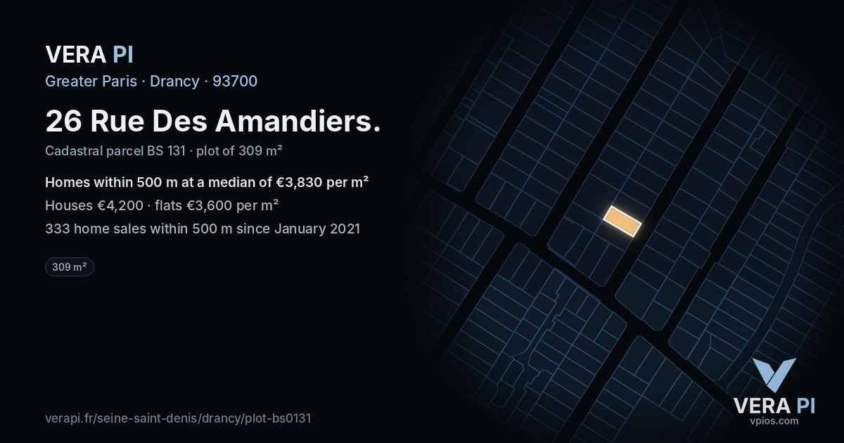 26 Rue Des Amandiers, Drancy at night – the plot lit, the parcels around coloured by the prices near them