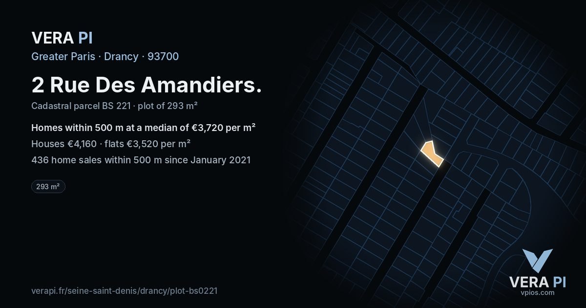 2 Rue Des Amandiers, Drancy at night – the plot lit, the parcels around coloured by the prices near them