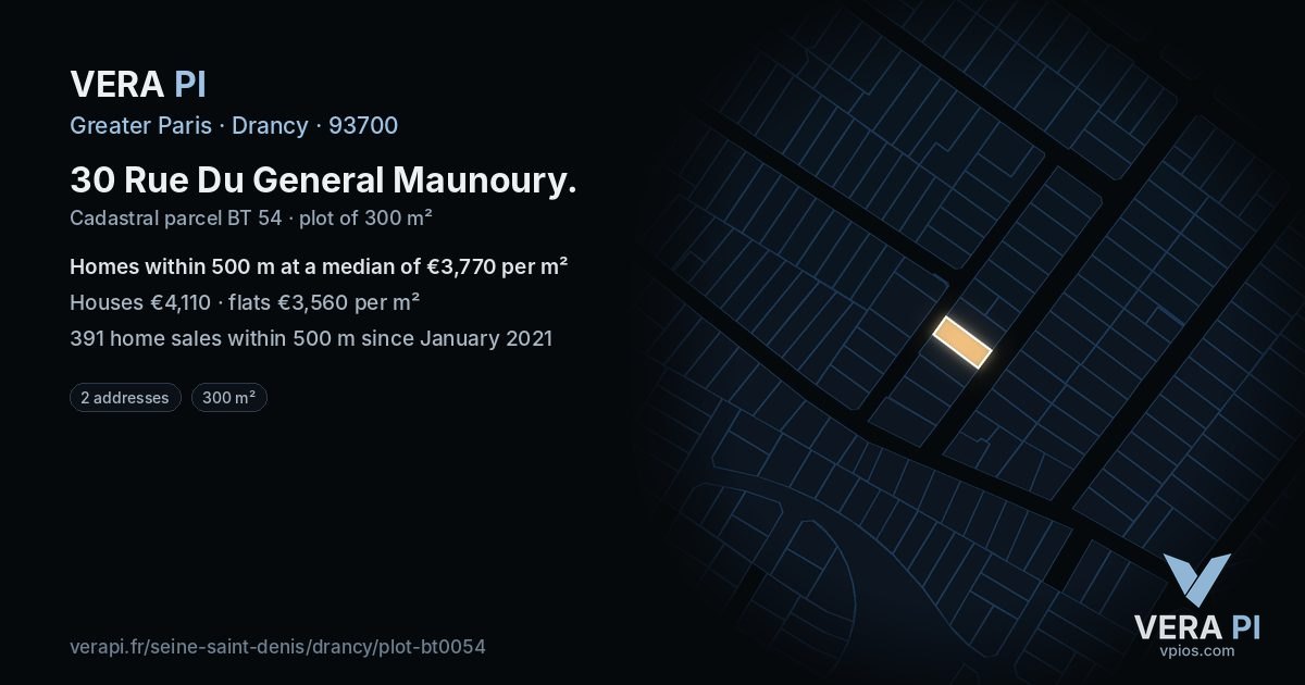 30 Rue Du General Maunoury, Drancy at night – the plot lit, the parcels around coloured by the prices near them