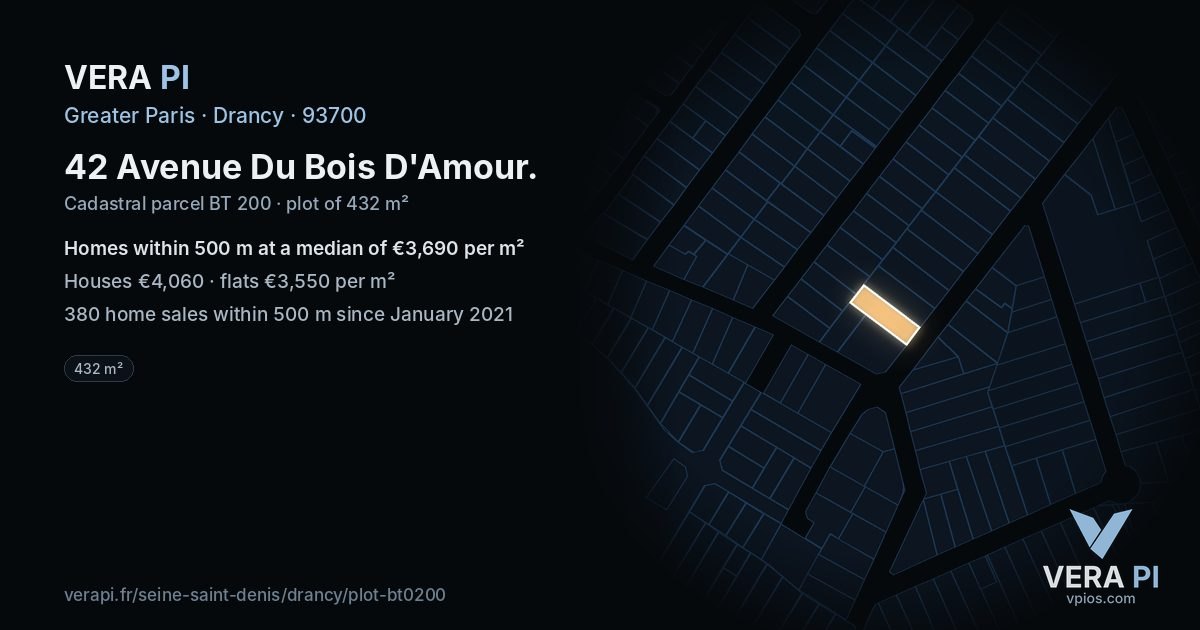 42 Avenue Du Bois D'Amour, Drancy at night – the plot lit, the parcels around coloured by the prices near them