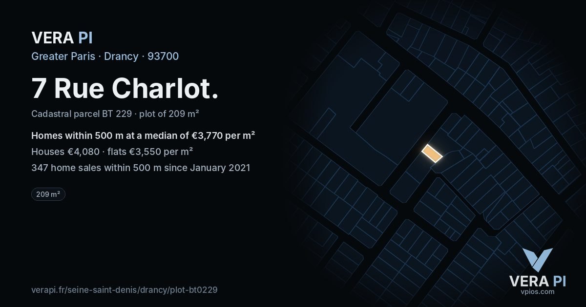 7 Rue Charlot, Drancy at night – the plot lit, the parcels around coloured by the prices near them
