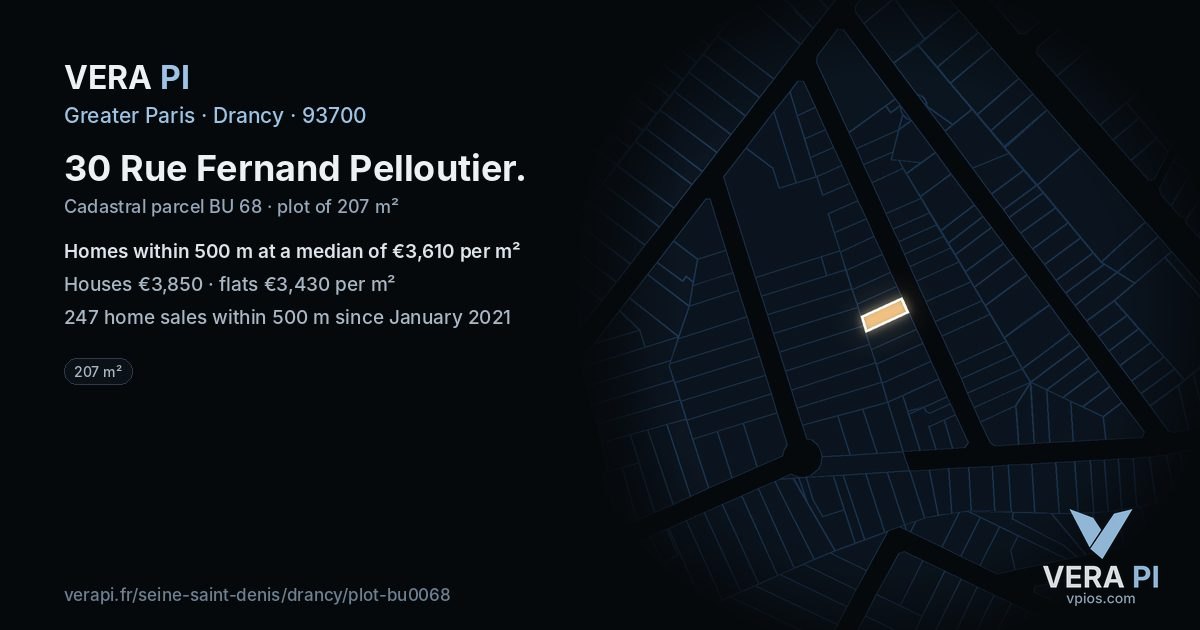 30 Rue Fernand Pelloutier, Drancy at night – the plot lit, the parcels around coloured by the prices near them