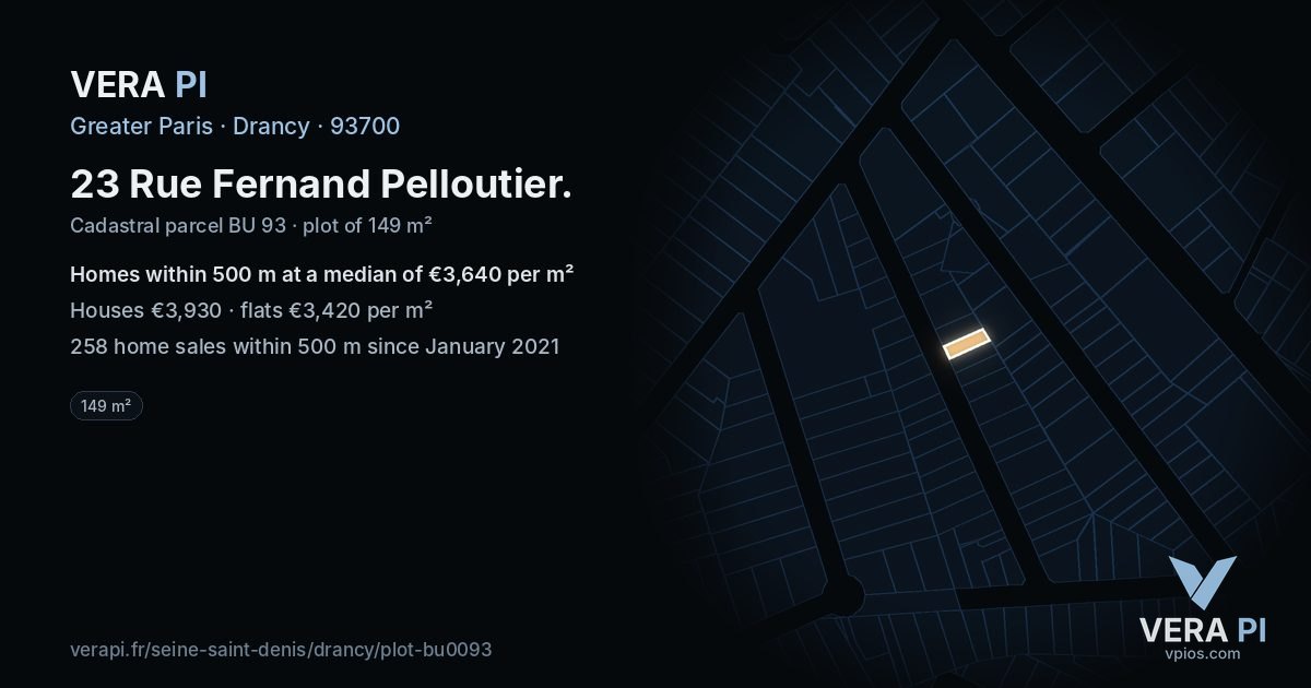 23 Rue Fernand Pelloutier, Drancy at night – the plot lit, the parcels around coloured by the prices near them