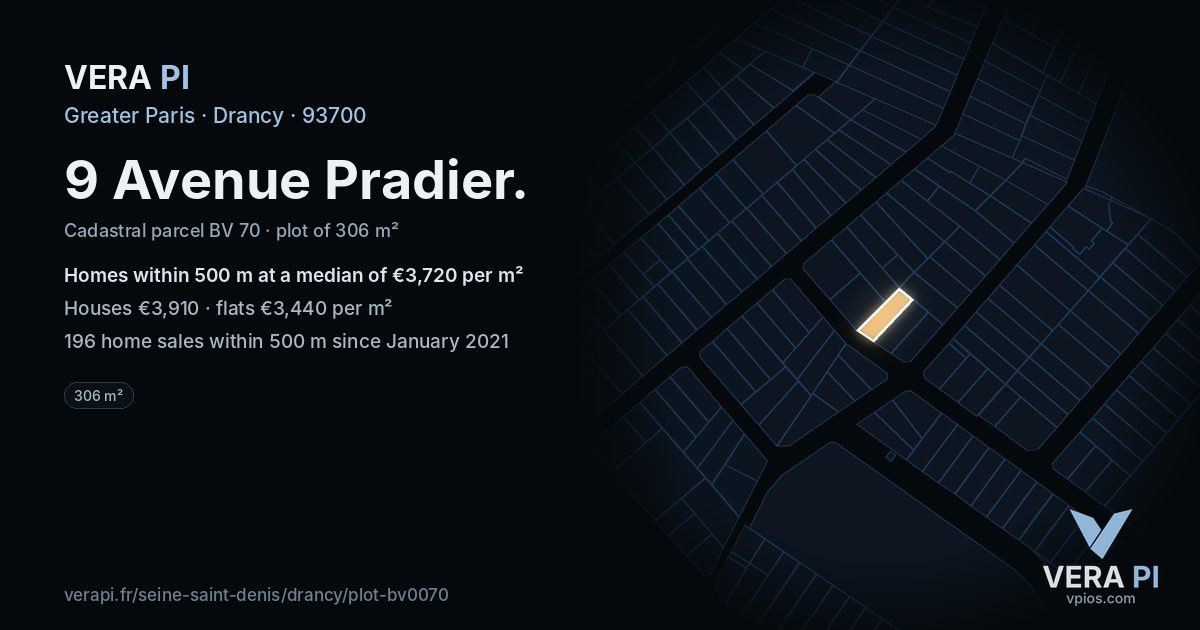 9 Avenue Pradier, Drancy at night – the plot lit, the parcels around coloured by the prices near them