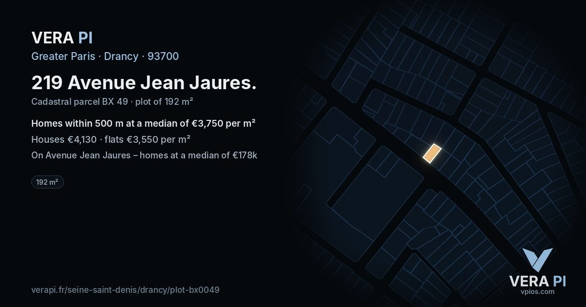 219 Avenue Jean Jaures, Drancy at night – the plot lit, the parcels around coloured by the prices near them