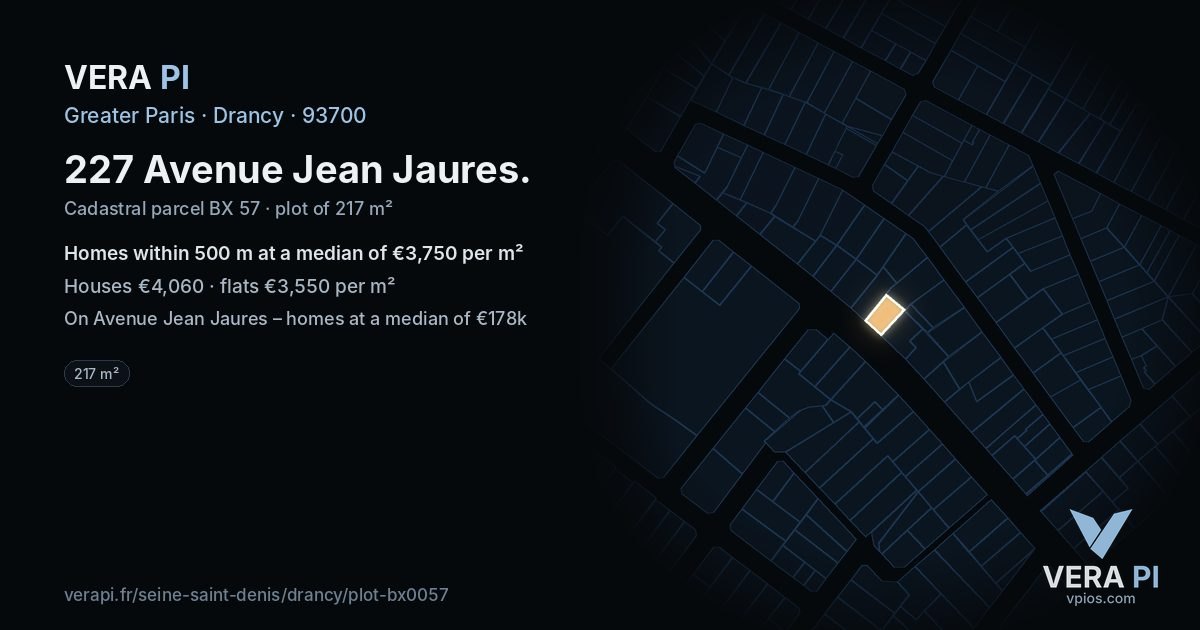 227 Avenue Jean Jaures, Drancy at night – the plot lit, the parcels around coloured by the prices near them
