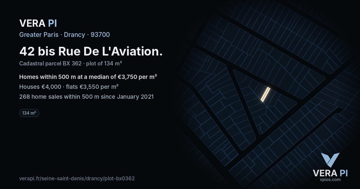 42 bis Rue De L'Aviation, Drancy at night – the plot lit, the parcels around coloured by the prices near them
