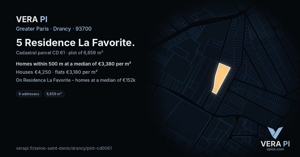 5 Residence La Favorite, Drancy at night – the plot lit, the parcels around coloured by the prices near them