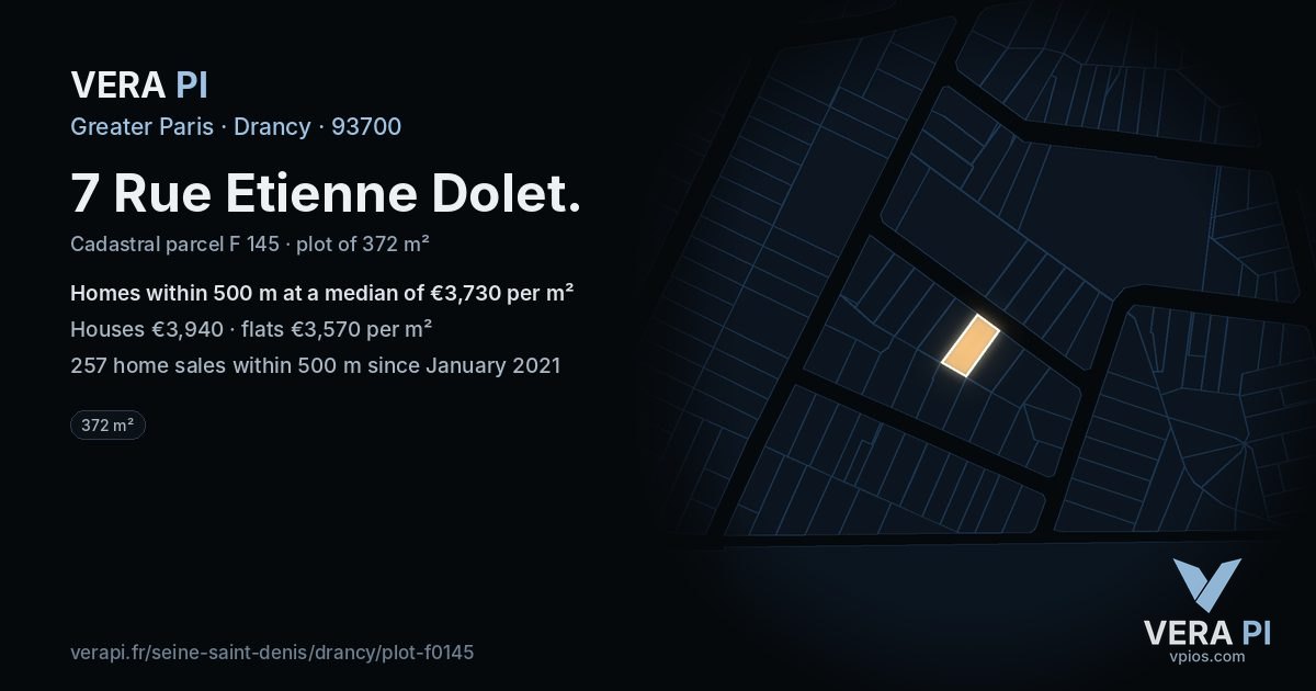 7 Rue Etienne Dolet, Drancy at night – the plot lit, the parcels around coloured by the prices near them