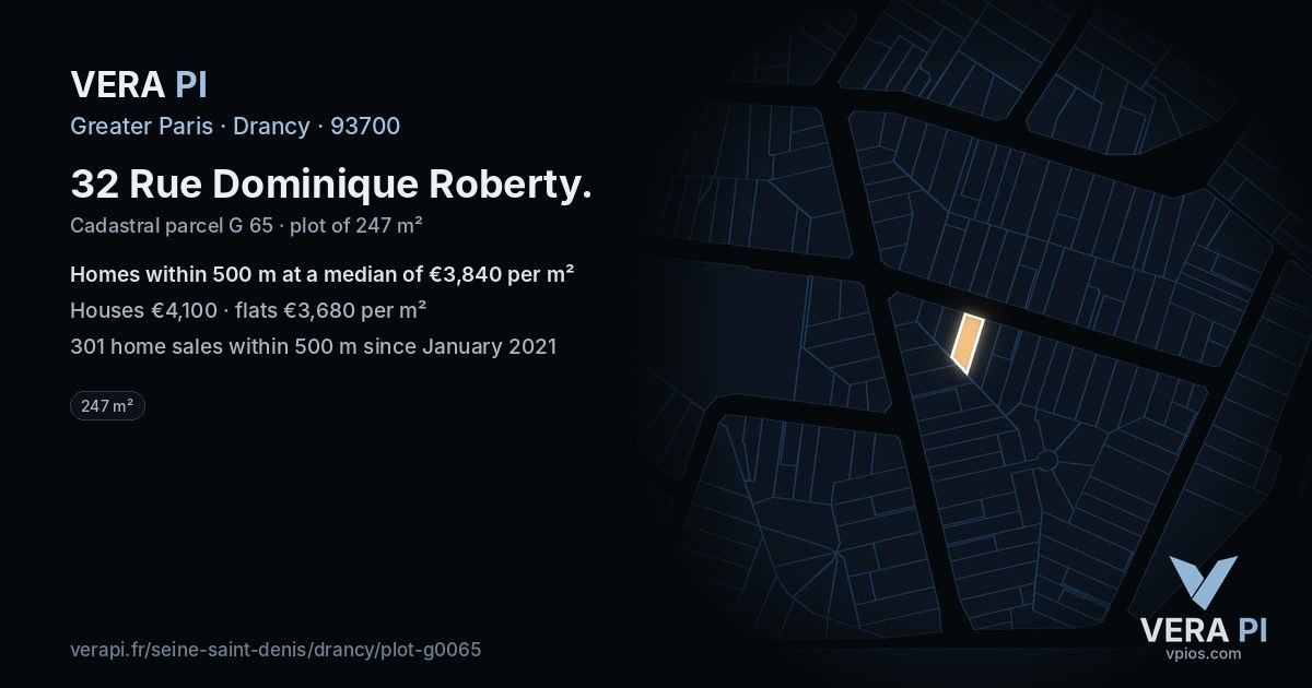 32 Rue Dominique Roberty, Drancy at night – the plot lit, the parcels around coloured by the prices near them