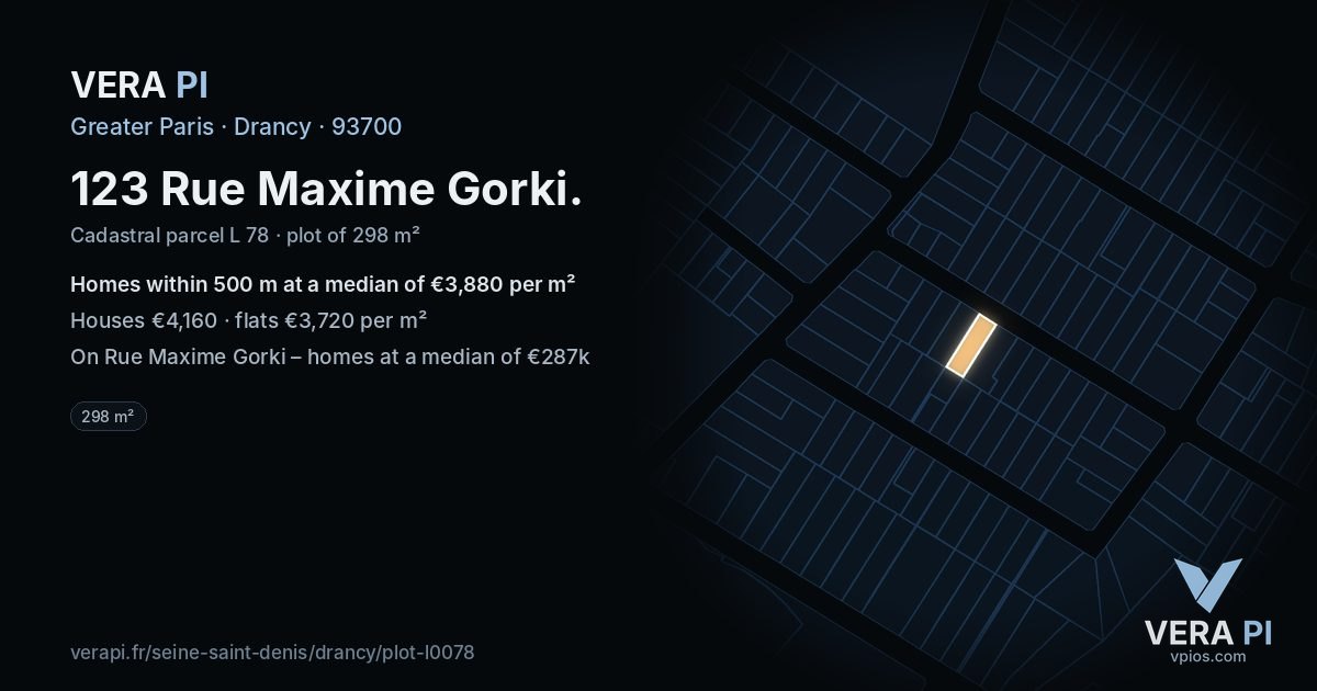 123 Rue Maxime Gorki, Drancy at night – the plot lit, the parcels around coloured by the prices near them