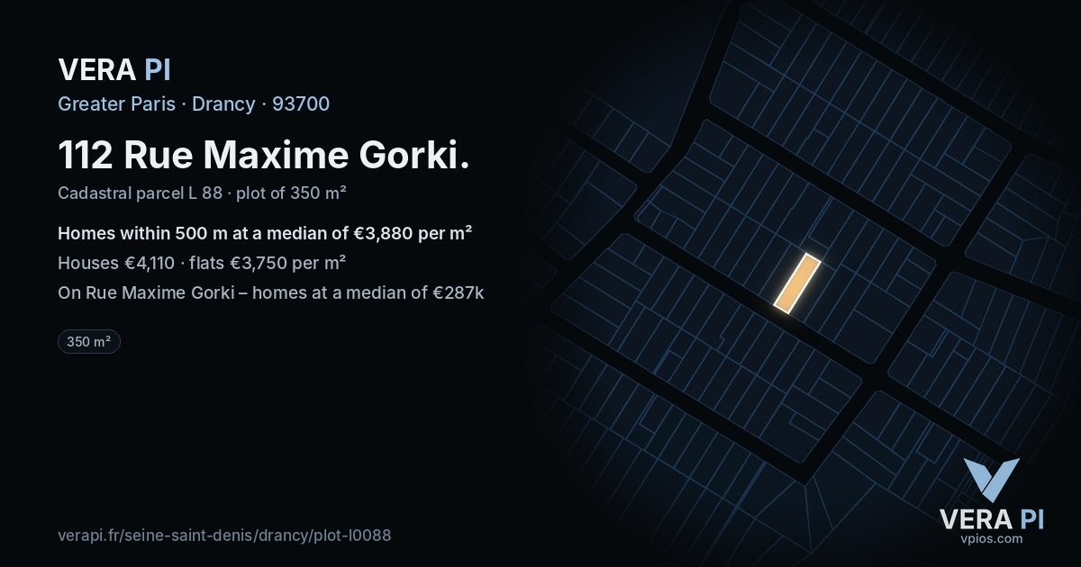 112 Rue Maxime Gorki, Drancy at night – the plot lit, the parcels around coloured by the prices near them