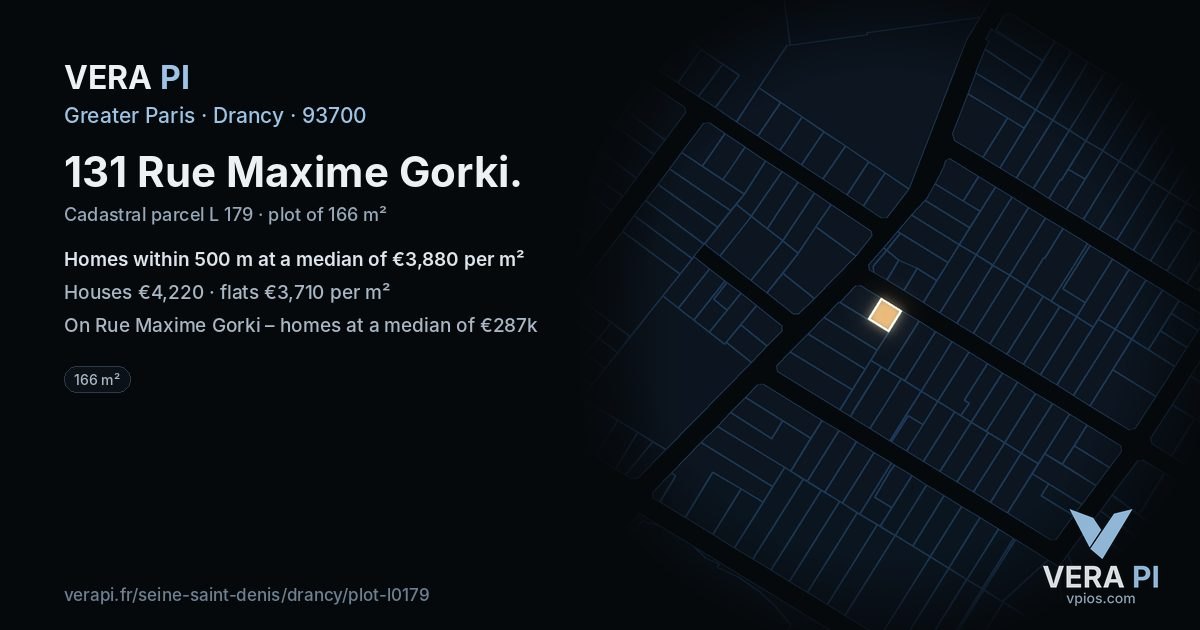 131 Rue Maxime Gorki, Drancy at night – the plot lit, the parcels around coloured by the prices near them