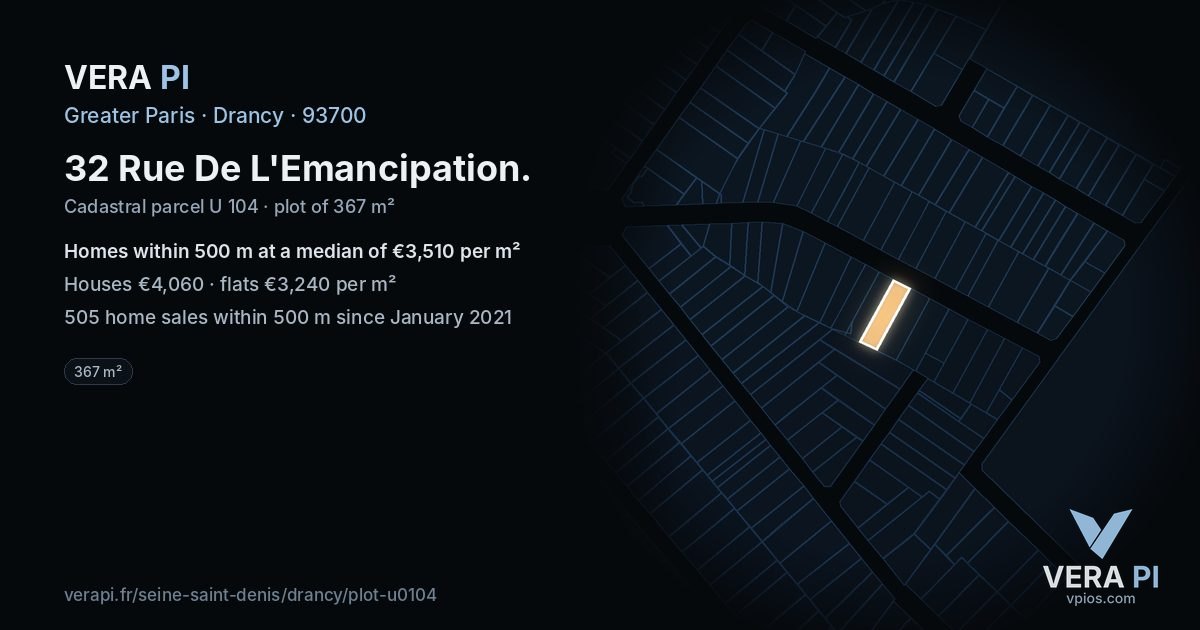 32 Rue De L'Emancipation, Drancy at night – the plot lit, the parcels around coloured by the prices near them