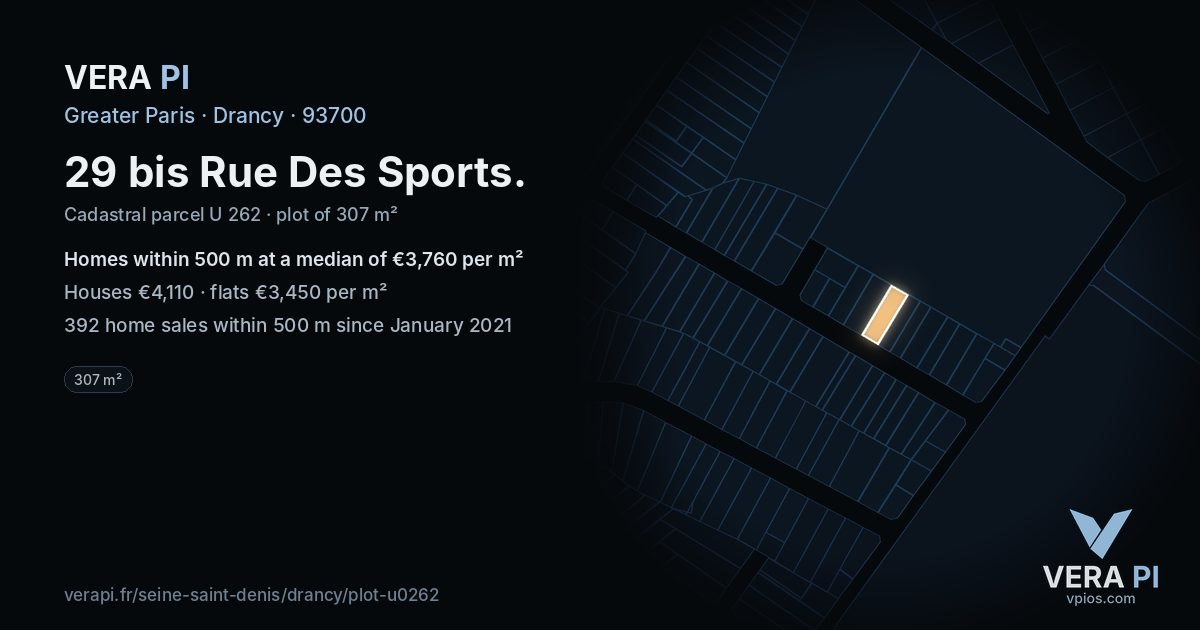 29 bis Rue Des Sports, Drancy at night – the plot lit, the parcels around coloured by the prices near them