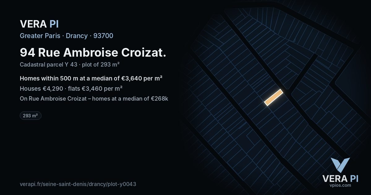 94 Rue Ambroise Croizat, Drancy at night – the plot lit, the parcels around coloured by the prices near them