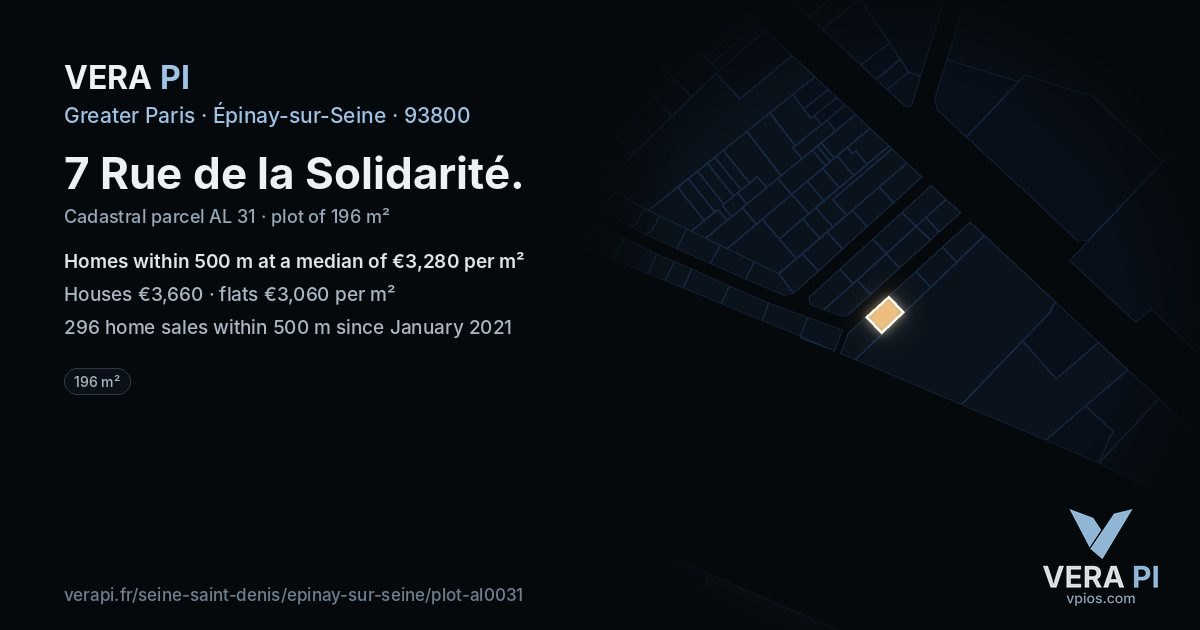 7 Rue de la Solidarité, Épinay-sur-Seine at night – the plot lit, the parcels around coloured by the prices near them