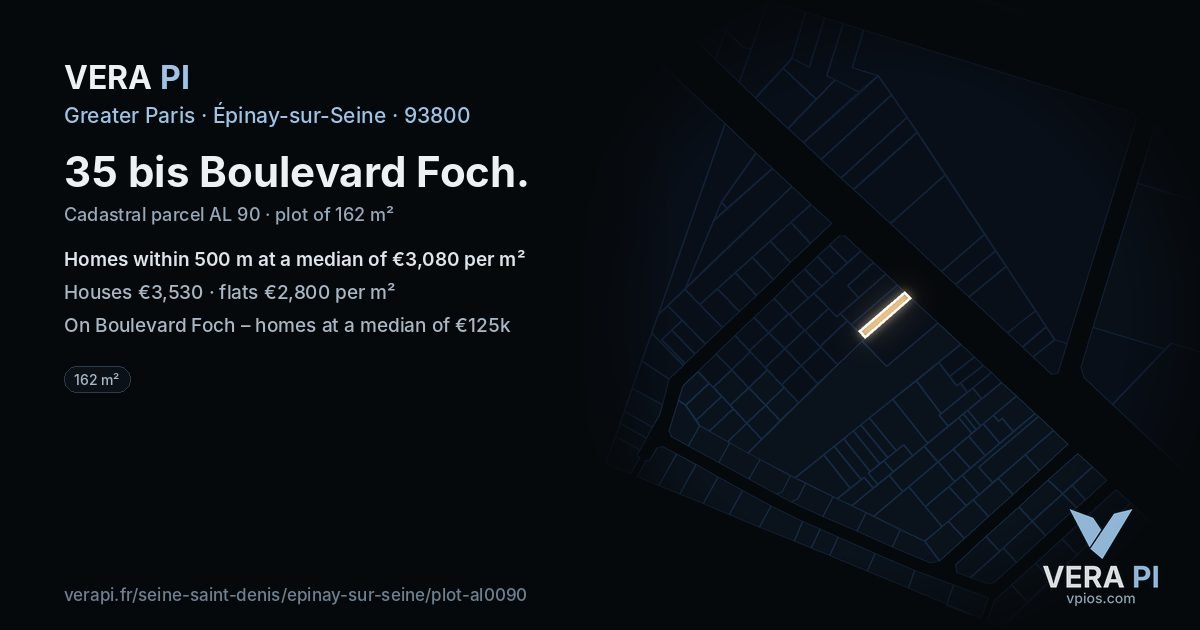 35 bis Boulevard Foch, Épinay-sur-Seine at night – the plot lit, the parcels around coloured by the prices near them